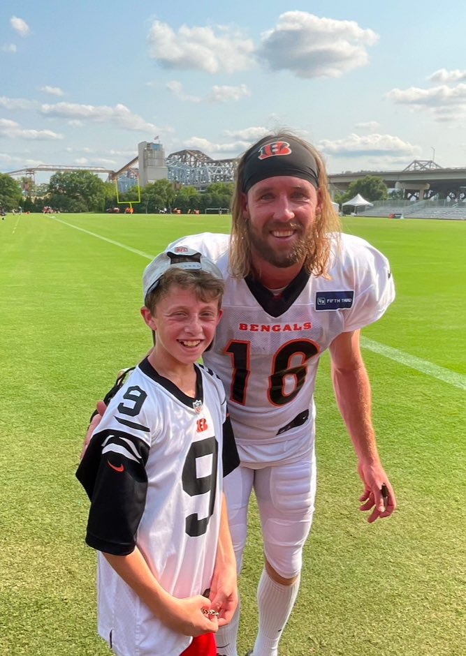 akibel2's tweet photo. @trenton_4 I am a huge fan of you I was really sad when we cut you but hopefully I’ll see you at my 13th bday party it is bengals and football themed btw thanks for being so nice at training camp and at the afc championship game #WHODEY #Bengals https://t.co/p2oWZCtCBN