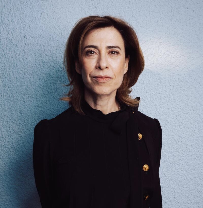 Fernanda Torres becomes the first Brazilian to win Best Actress in a Motion Picture: Drama at the #GoldenGlobes.