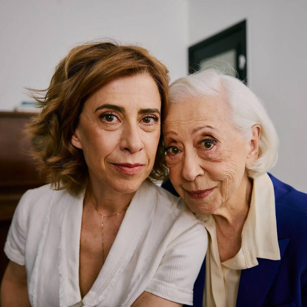 NinjaCine's tweet photo. “Eu quero dedicar esse prêmio a minha mãe (Fernanda Montenegro) que esteve aqui há 25 anos”

- Fernanda Torres no #GoldenGlobes https://t.co/vg68INZLSq