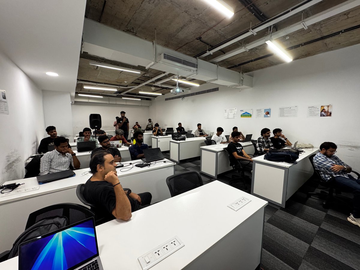BugBase's tweet image. Wishing everyone a very Happy New Year 2025! 🎉
We ended 2024 with our first live hacking event in collaboration with @ClearfromCT and @Nullblr.
In 2025, we’re aiming even higher with larger events, bigger collaborations, and more opportunities for researchers.