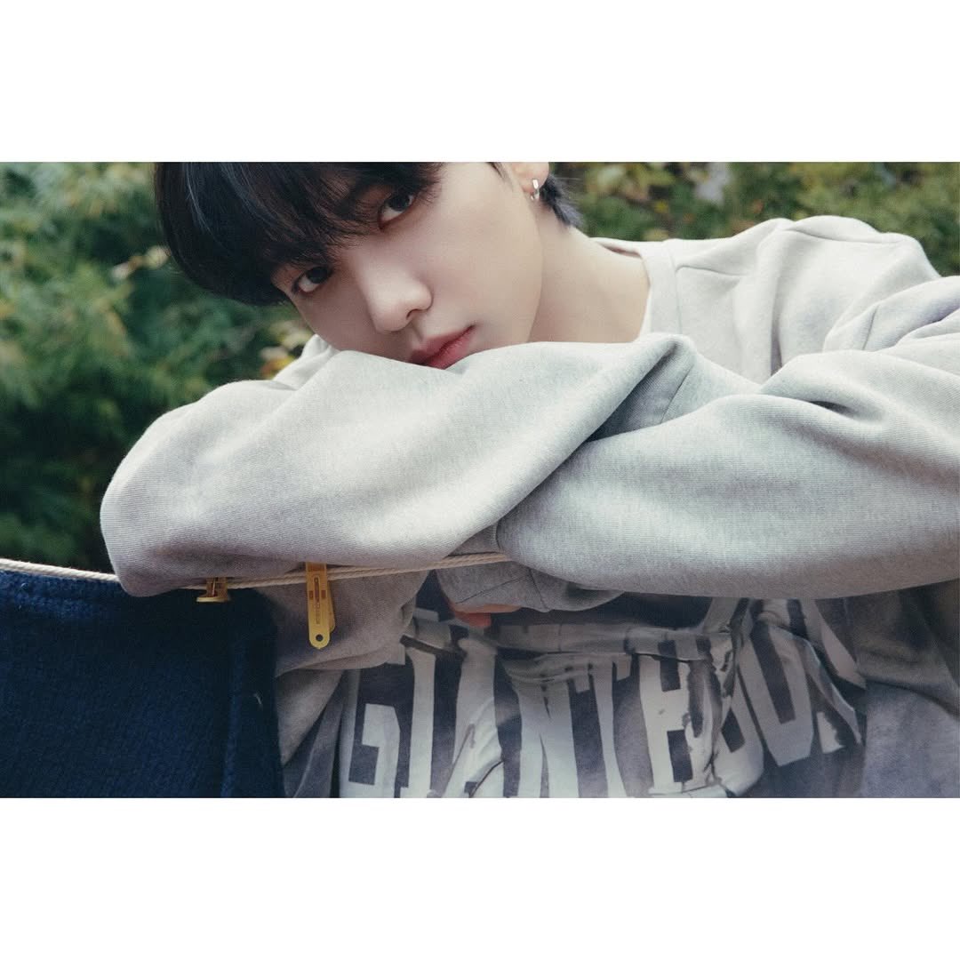 minju_cabinet's tweet photo. 💘민주의 핑크 캐비닛 오늘의 초대 손님은!
#보이넥스트도어 #명재현 #이한 🎉

어디서도 밝혀지지 않았던 보넥도 SBN의 리얼한 모습을 발견해 줄게🔍
핑크 캐비닛에 슈퍼 리얼한 질문 남겨줘💗

@ILLIT_official 
@BOYNEXTDOOR_KOZ 

#민주의핑크캐비닛 #Studiok #민주 #BOYNEXTDOOR #JAEHYUN #LEEHAN https://t.co/sYAMHCdszz