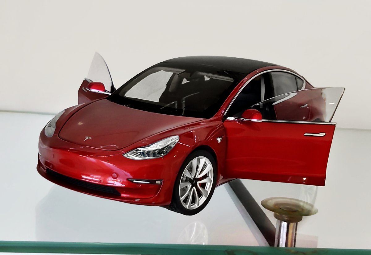 NightFury4S's tweet photo. 테슬라 제주스토어 - 라이프스타일 굿즈(다이캐스트) :)
#tesla #teslastore https://t.co/uFvZ5VgSep
