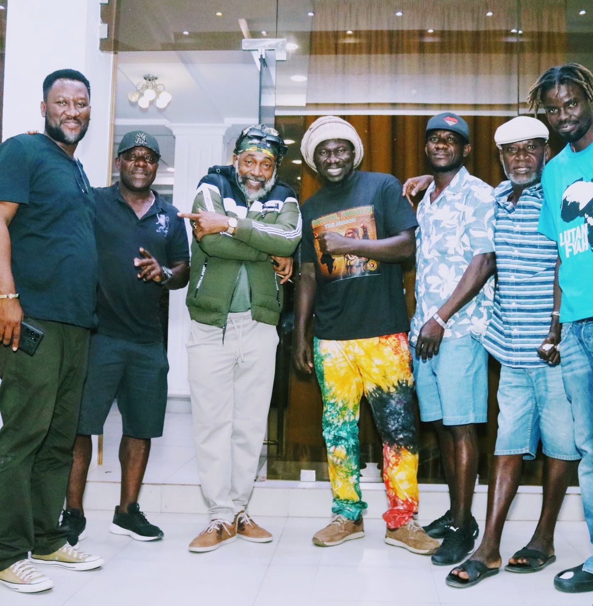 From left to right SEDEM OFORI AKA OBIBINI,MR EBO ROCKSON AKA NO LIMIT,LUTAN FYAH,OSAGYEFO and crew at COUNTRY LODGE HOTEL,NSAWAM,GHANA.