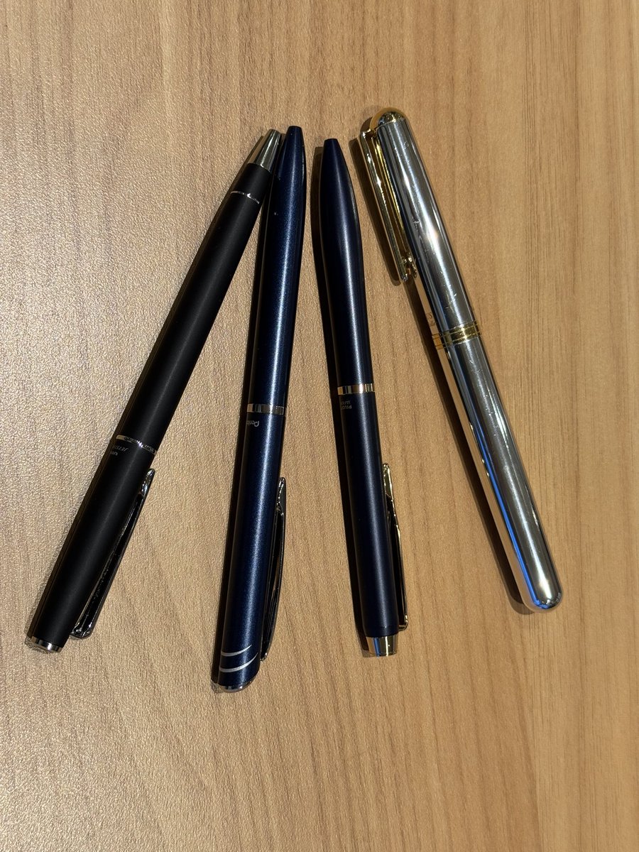 写経や勉強におすすめでお気に入りのボールペン達です。 左から