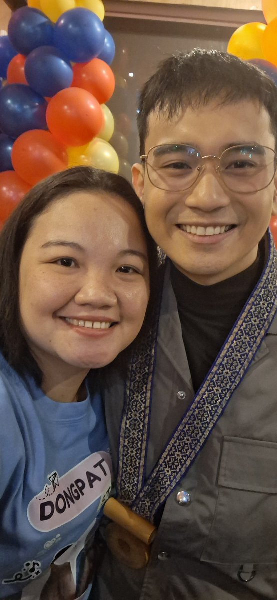 StormyS18307's tweet photo. it was a dream come true. I cannot still imagine how i made it that's far!
even the people around me where asking me how come you went in maynila for what!is your husband it's okay for him that you went there.&amp; I just said to them yeah I went their to  see &amp;meet my Dongpat.++ https://t.co/A3w41lVMmC