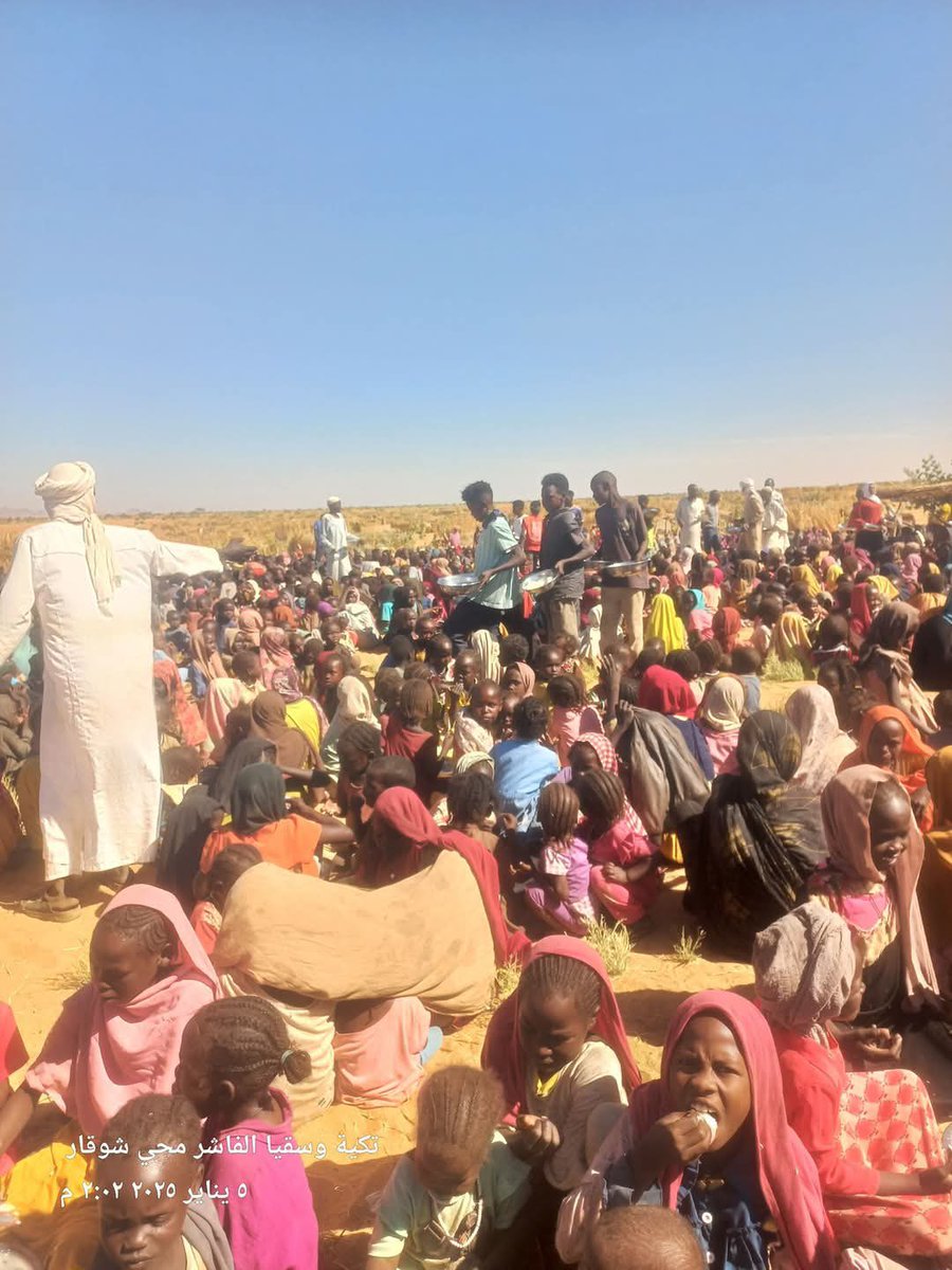 Almrsad15423's tweet photo. المشرفون على مطبخ تكية الفاشر يقولون بأن الوضع صعب وإعداد النازحين في تزايد ويحتاجون إلى الدعم وتقديم المساعدة من أجل المواصلة في تقديم الوجبات في مراكز الإيواء والنزوح للاطفال والأمهات وكبار السن.
102847
ابراهيم يحي شريف 
الأشعار في الواتساب 
0912854669
#السودان #ادعموا_المطابخ https://t.co/WSRNHtru6p