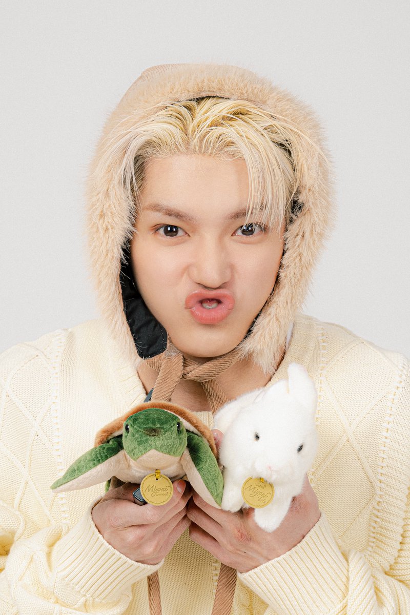 🧧 새해 福 많이 받으세용~ 🐇🐢

#TAEYONG #태용
#DigitalCalendar #디지털캘린더 
#NCT #NCT127