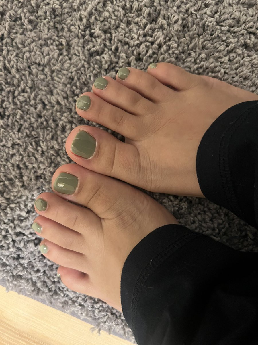 Goddessally12's tweet photo. Hit me up 💗💋 #feet_lover #smallfeet #feetfethish #feetfinder https://t.co/LVFMDQX2WG