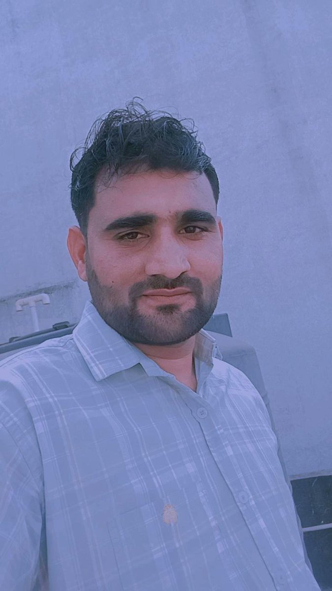 BalaraGirdhari's tweet photo. डर नही है मुझे किसी काल का 
 क्योंकि मेरे सिर पर हाथ है मेरे महाकाल का. https://t.co/4KAMhVBBEI