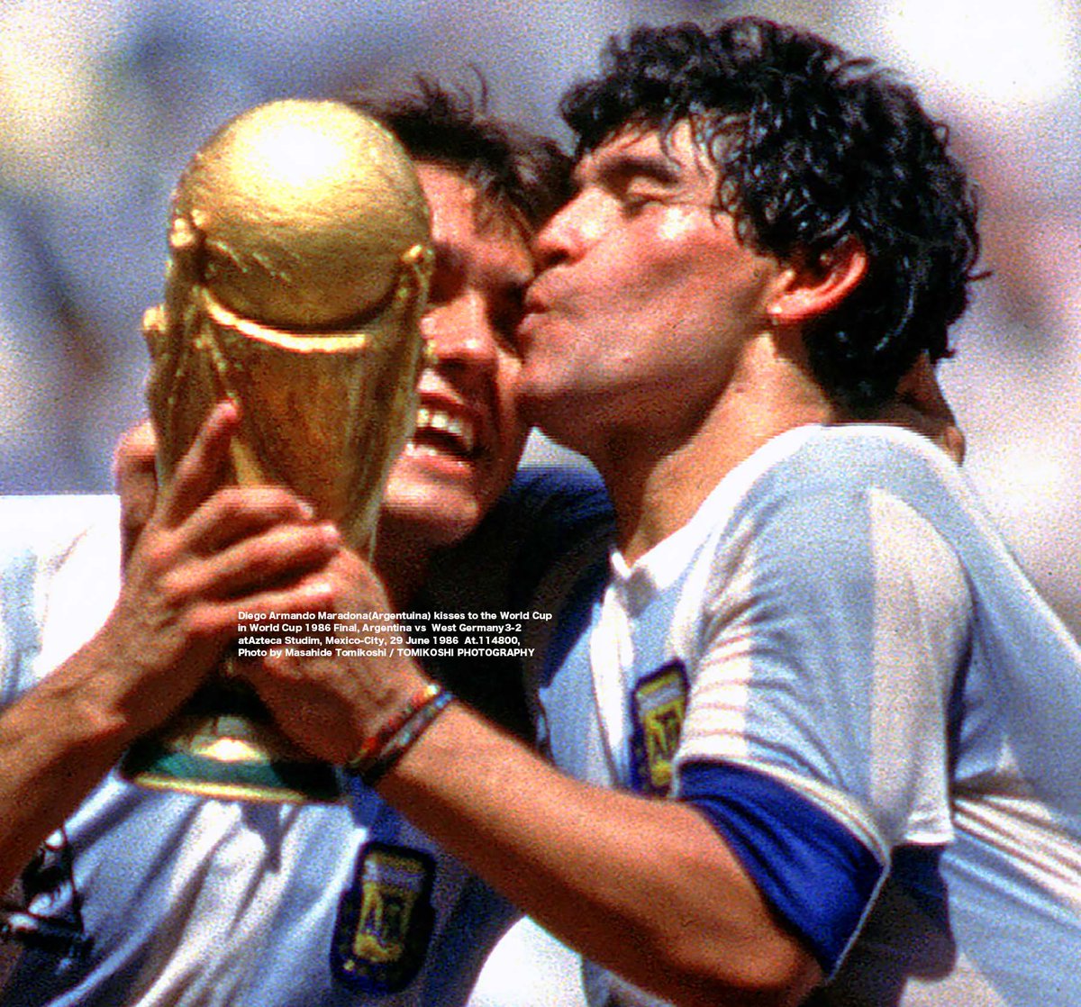 Diego Armando Maradona(Argentuina) kisses to the World Cup in World Cup 1986 Final, 
Argentina vs  West Germany3-2 
atAzteca Studim, Mexico-City, 29 June 1986  At.114800, 
Photo by Masahide Tomikoshi / TOMIKOSHI PHOTOGRAPHY