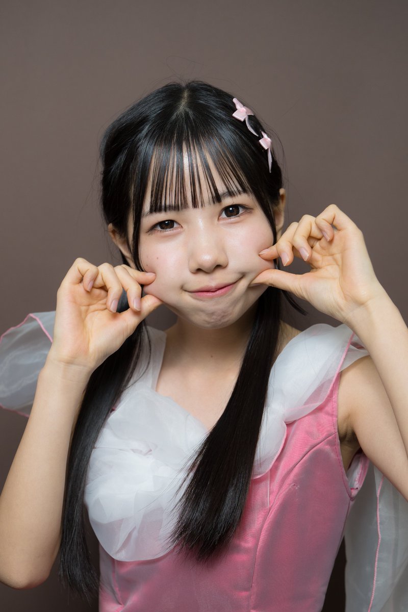 里桜 SEVEN COLORS】北里理桜のプロフィールと人気ランキング！ - KPOP JUICE!!