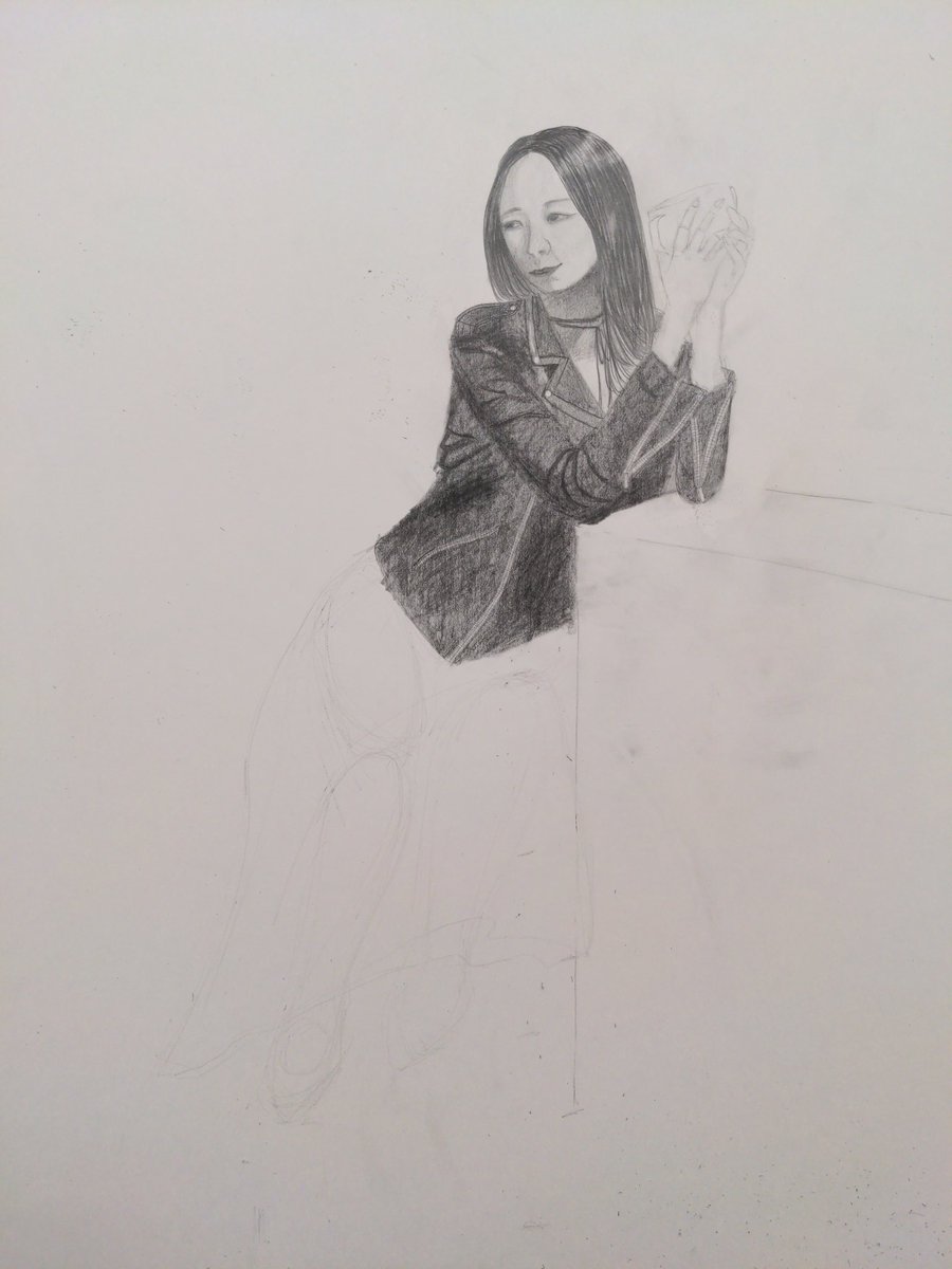 edit_create3's tweet image. 人物デッサンを再開しました
コロナ禍で教室が一時休業して、仕事も忙しくなって、そのまま通うのをやめていました
1回3時間で、全4回で1枚描きあげました