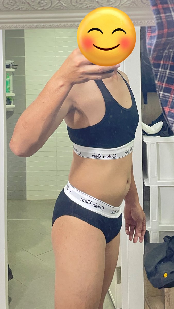 หุ่นปัจจุบันนะ 💪🏻
ความสาว หายไปหมดแล้ว 🤭
ขอแพชชั่นหน่อย 🥺