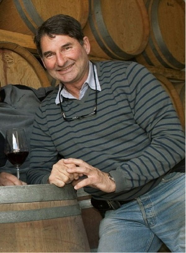 Stellenbosch Wine Routes (@stellwineroute) on Twitter photo Our thoughts go out to the family of Danie Louis Steytler of <a href="/KaapzichtWines/">Kaapzicht Wines</a> who has passed away after a long illness. Danie will forever be remembered as a giant of Stellenbosch and the South African wine industry. Our thoughts go out to the family of Danie Louis Steytler of <a href="/KaapzichtWines/">Kaapzicht Wines</a> who has passed away after a long illness. Danie will forever be remembered as a giant of Stellenbosch and the South African wine industry.