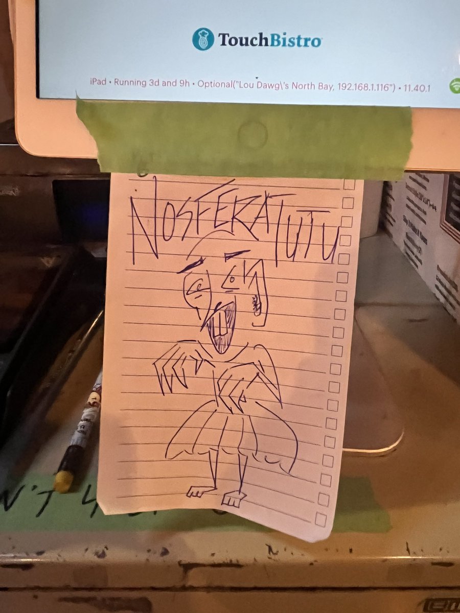pizzamullet's tweet photo. he moonlighting https://t.co/qwXezt8qYN