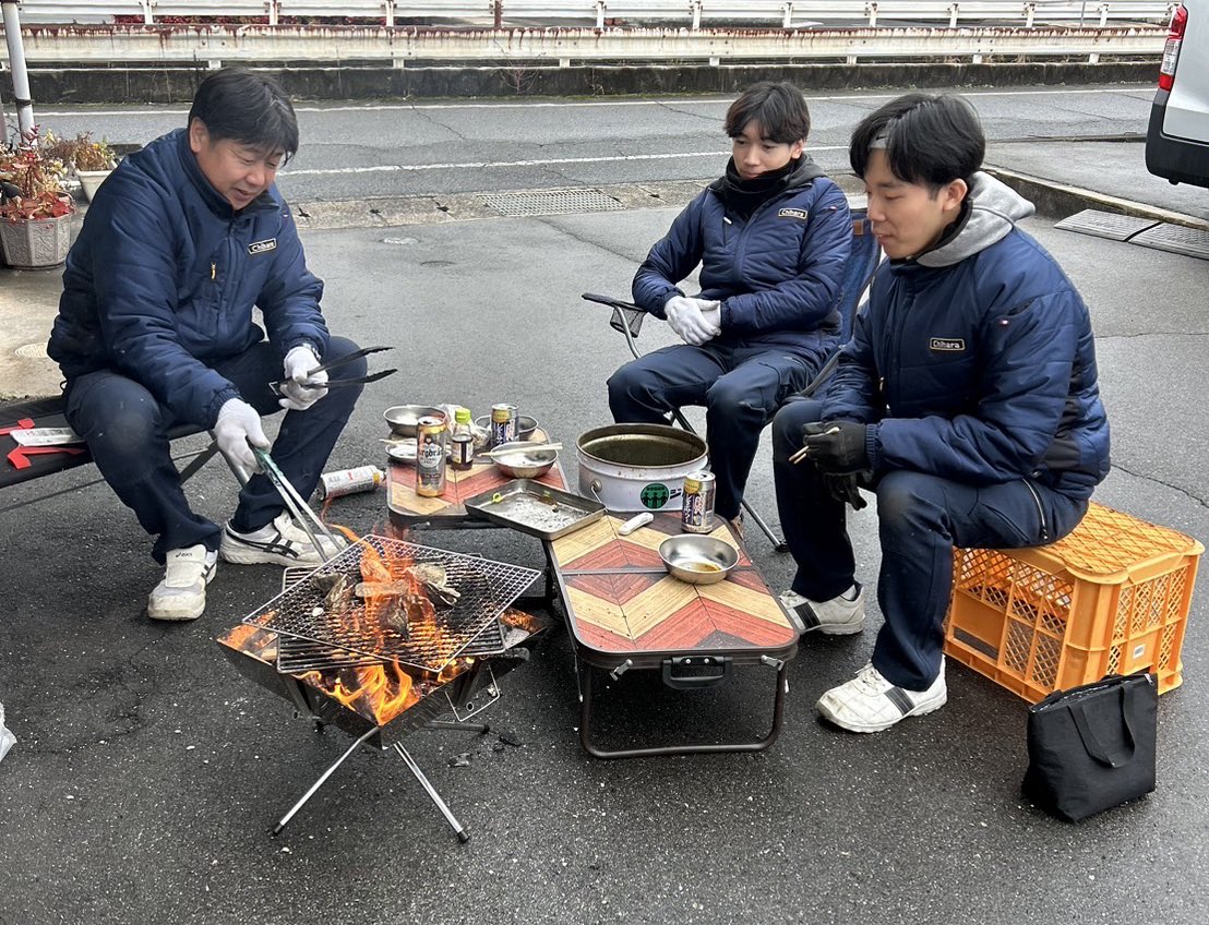 Chihara2025's tweet photo. 新年明けましておめでとうございます🎍
2025年仕事初めで懇親会してます!!
そしてこの度
株式会社Chiharaのアカウントを新設しました!
これからよろしくお願いします!!
#Chihara #謹賀新年 #仕事初め2025 https://t.co/2giaiAD0uL