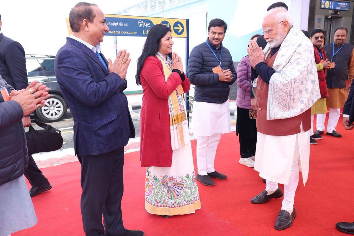 anilguptabjp2's tweet photo. Privilege to meet and greet Sh Narendra Modi Ji during inauguration of Namo Bharat train.⁦@narendramodi⁩ ⁦@PMOIndia⁩ ⁦@JPNadda⁩ ⁦@blsanthosh⁩ ⁦@Virend_Sachdeva⁩ ⁦@PavanRanaRSS⁩ ⁦@hdmalhotra⁩ ⁦@ManojTiwariMP⁩ ⁦@drharshvardhan⁩ https://t.co/MkGczbY4bS