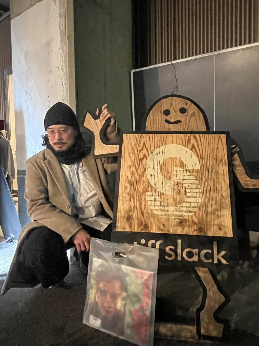 akiramouse's tweet photo. 名古屋にて唯一mouse on the keysの midnight CDを取り扱いしてくれているレコード店stiffslackさんにご挨拶に行って来ました。新川くんありがとう！名古屋近辺の方ぜひ手に取ってください。 https://t.co/rfic66FUK8
