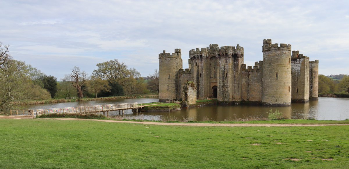 Don't forget to pick up an I Spy winter spotter sheet from Visitor Reception. See if you can spot the seasonal plants and wildlife as you explore Bodiam Castle and its surroundings.

A suggested donation of £1 helps support the National Trust's work to look after Bodiam Castle.