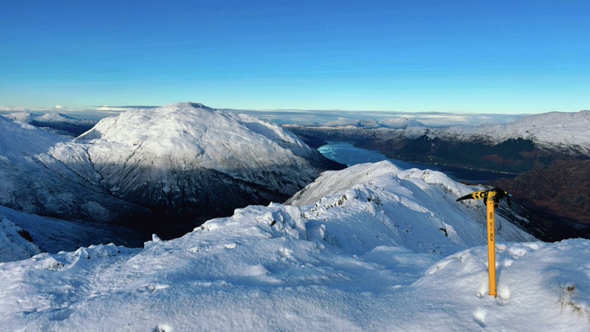 What a day yesterday in Glen Shiel❄️🥰on the Graham Biod na Fhithich🙏🏻winter is here at last😎x <a href="/TisoOnline/">Tiso</a> <a href="/VisitScotland/">VisitScotland</a> <a href="/ScotsMagazine/">ScotsMagazine</a> <a href="/harveymaps/">HARVEY Maps</a> <a href="/OrdnanceSurvey/">Ordnance Survey</a> <a href="/walkhighlands/">walkhighlands</a> <a href="/TGOMagazine/">The Great Outdoors</a> #leavenotrace x