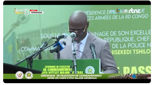 kinshasaweb's tweet photo. 📌🚔🚔👮👮 #CampKokolo #ToLongaNaMapinga #PaixEtSécurité #BendeleEkweyaTe #FARDC #RDC #DRCMilitary DIRECT : CAMP KOKOLO CEREMONIE DE PASSATION DE COMMANDEMENT DU LUNDI 06... https://t.co/AEu3m9u33h via @YouTube @Watch_FARDC @FARDC_Info @FARDC_officiel @BeniRadio @VPM_MINTERSECAC @VPMDefenseRdc @PrimatureRDC @Presidence_RDC