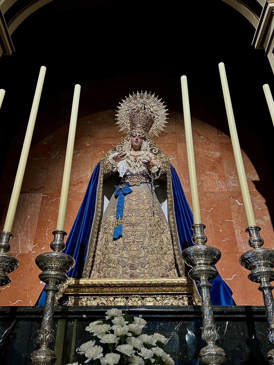aivansillo's tweet photo. Señoras y Señores se acabó la navidad,sueñen con la Semana Grande https://t.co/zQtOVsGYps