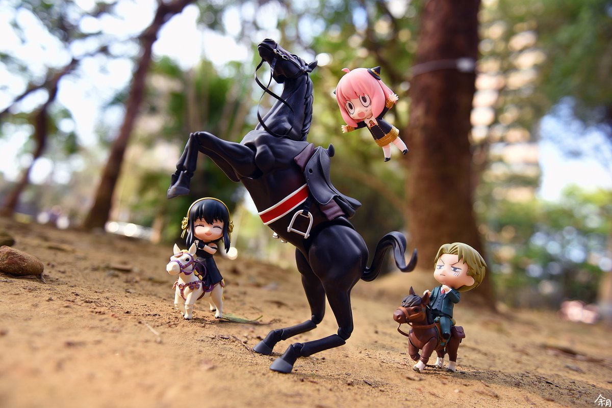 NCnendoroid's tweet photo. 佛傑一家騎馬
#nendoroid https://t.co/oKqR8IYF6Y