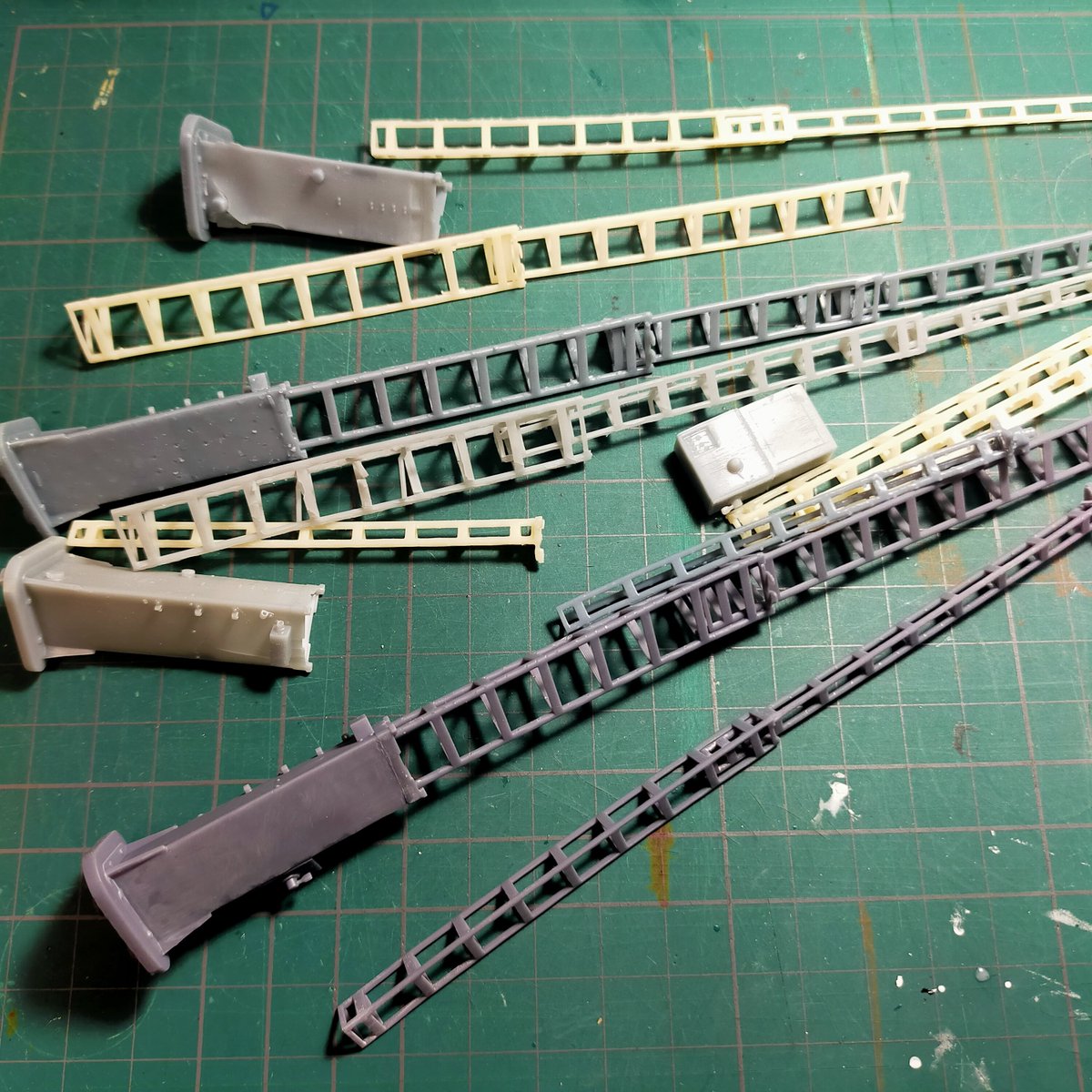 75式自走地上風測定装置の3Dプリントがかなり良い感じに出力出来るよう