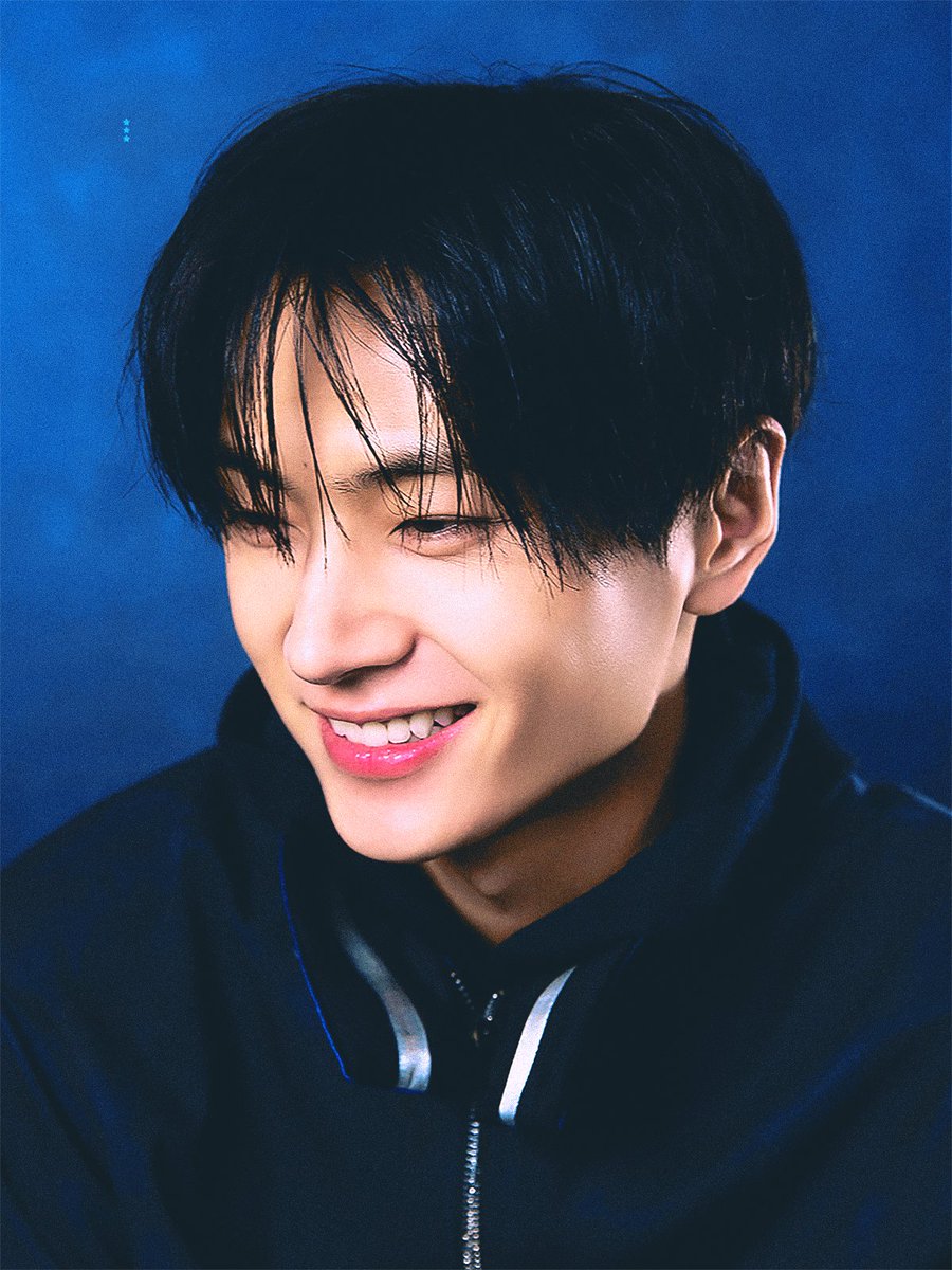 위버스매거진 #제이 #종성 #JAY
blog.kakaocdn.net/dn/79ZsN/btsLF…
blog.kakaocdn.net/dn/ba4vwA/btsL…
blog.kakaocdn.net/dn/efLgPO/btsL…
blog.kakaocdn.net/dn/D4raw/btsLF…