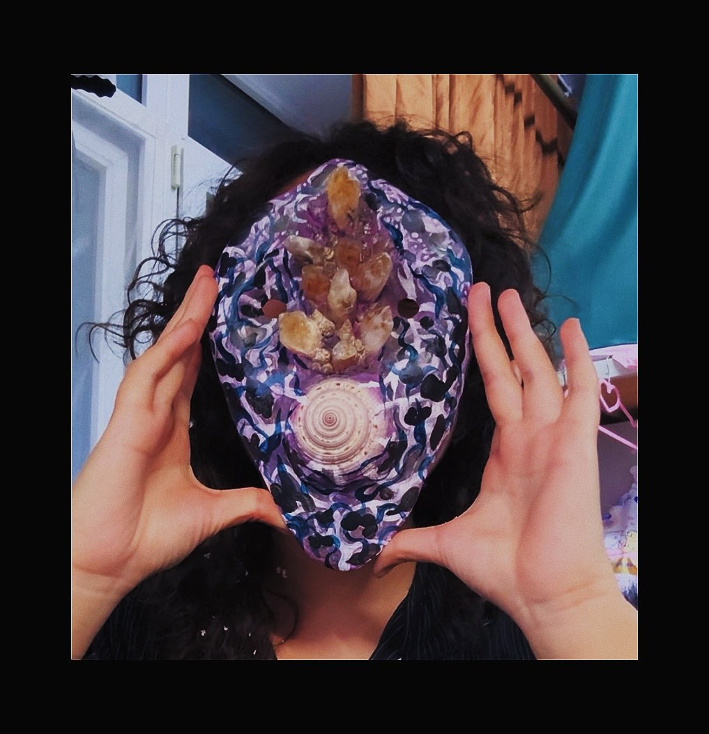 X_Dreamgarbage's tweet photo. mask https://t.co/j8TBwFPz0F