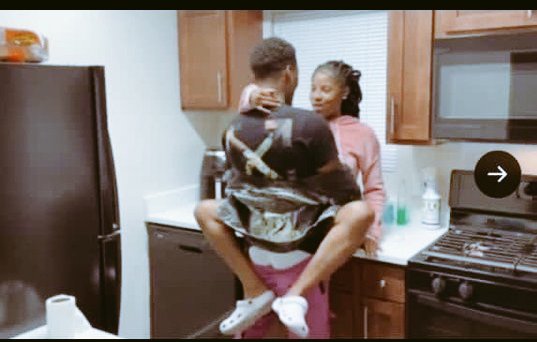 PatrikNdirangu's tweet photo. Video cooking with kya leak twitter cooking with kya exposed
#cookingwithkya 
FULL Video ⬇️⬇️
https://t.co/CN58w54R7w https://t.co/xrig2Ej4sD