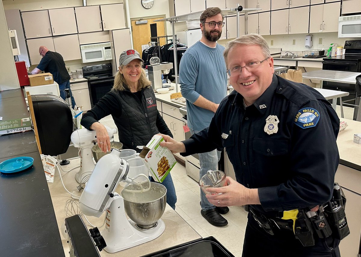 Kristy Moore tweet media