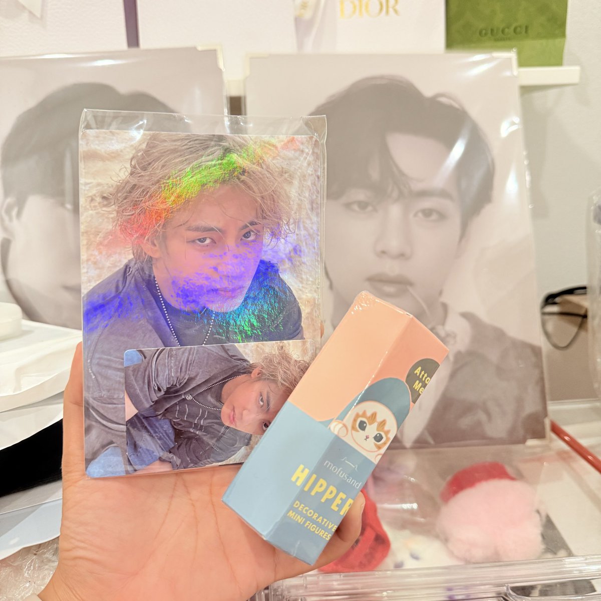 JK_cookyyy01's tweet photo. ʕ·ᴥ·ʔ HAPPY V DAY  ʕ·ᴥ·ʔ
• แจก 2 รางวัล ส่งฟรีค่า
• รางวัลที่ 1 Mofusand 
• รางวัลที่ 2 การ์ดแทฮยอง Layover
x เฉพาะ ฟลว หรือ ลูกค้าเก่าที่มีรีวิวใน # ร้านค่า x
x รายละเอียดใน มช ค่า x
#HappyBirthdayV #VDay #HBDV #HappyBirthdayTaehyung https://t.co/sB4udhxkpH
