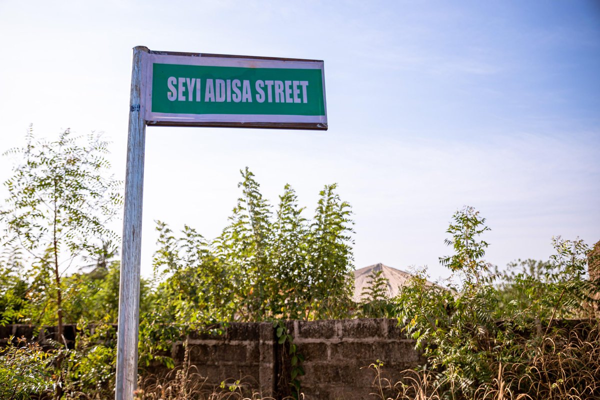 Seyi J. Adisa tweet media