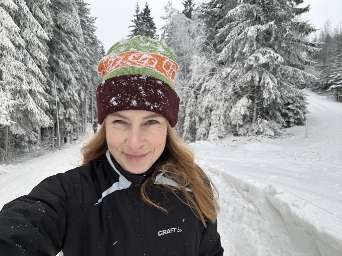 Did you take Copilot on an adventure this weekend? I did! I took Copilot for cross-country skiing ❄️ I’ve also been thinking about topics to blog about this year. I've got ideas in mind, but I would love to hear your suggestions! ✍️💙