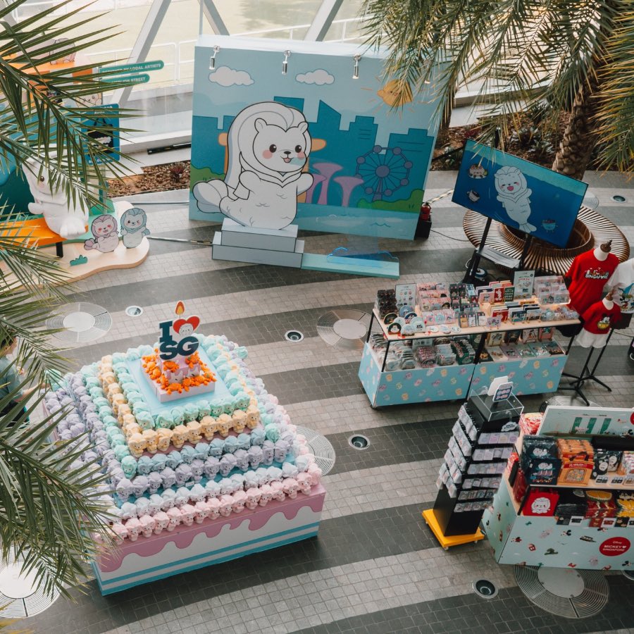 arfdy12's tweet photo. Petition for @TourismMalaysia keluarkan keychain plush untuk mascot terbaru Visit Malaysia 2026 ni!

Buat blind box macam Labubu ke.. lepas tu market macam Mr. Merlion Singapore.

Mesti niceee 😍 https://t.co/a5gab1HGMp