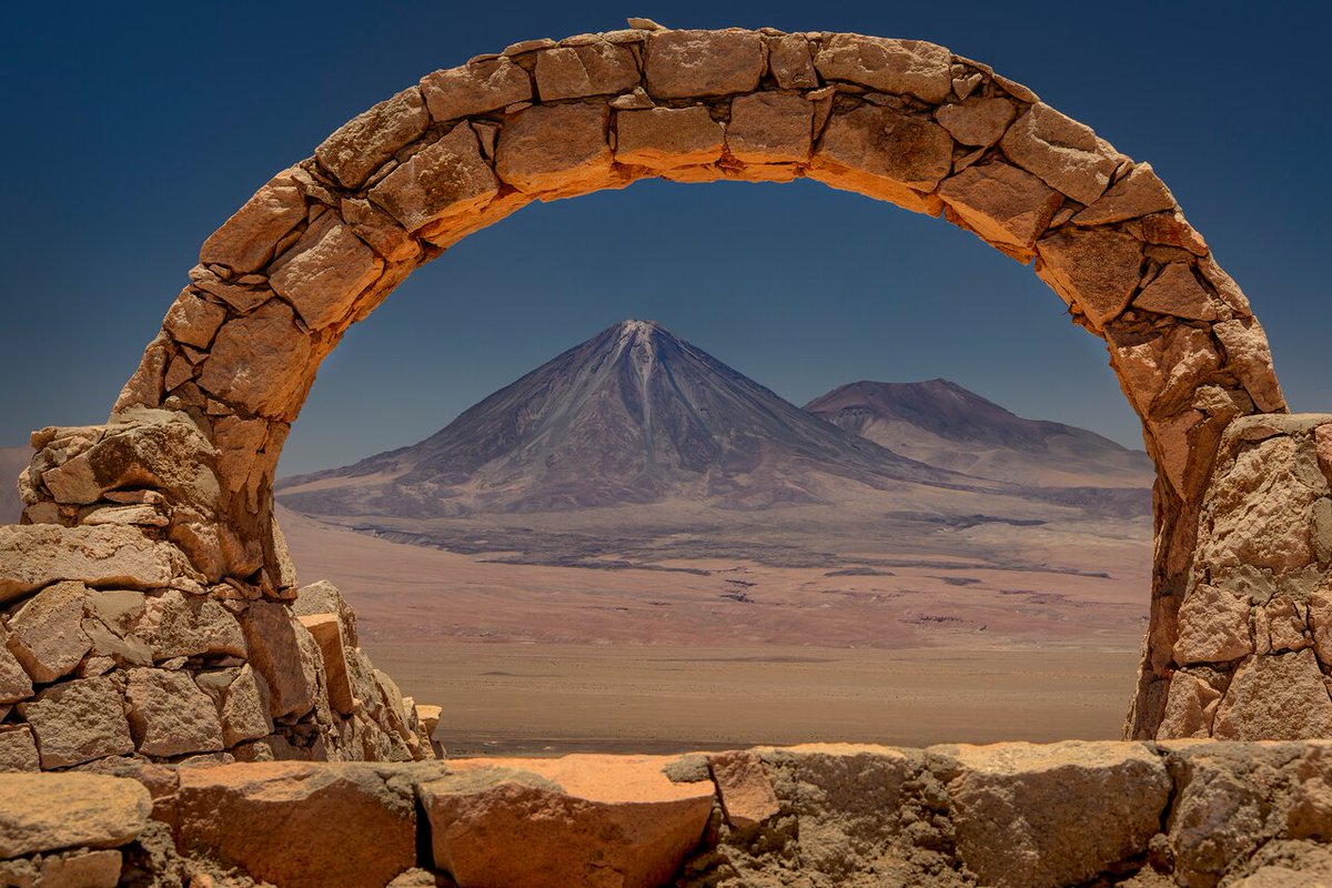ESO (@eso) on Twitter photo Astronomers focus on the sky, but it’s worth looking around our planet, too!
This image, for instance, was taken from Pukará de Quitor, a fortress built 900+ years ago, not far from <a href="/almaobs/">ALMA Observatory📡</a>.
Discover who built the fortress: eso.org/public/images/…
📷 ESO/ <a href="/aghizzi/">AlbertoGhizziPanizza</a> Astronomers focus on the sky, but it’s worth looking around our planet, too!
This image, for instance, was taken from Pukará de Quitor, a fortress built 900+ years ago, not far from <a href="/almaobs/">ALMA Observatory📡</a>.
Discover who built the fortress: eso.org/public/images/…
📷 ESO/ <a href="/aghizzi/">AlbertoGhizziPanizza</a>