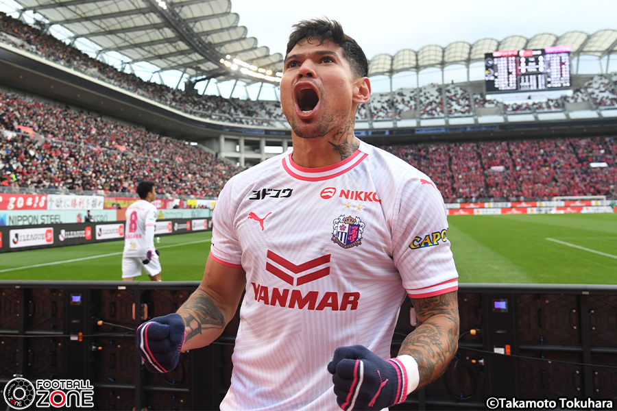 🔴レオ・セアラが鹿島アントラーズに完全移籍で加入🔴 背番号は空き