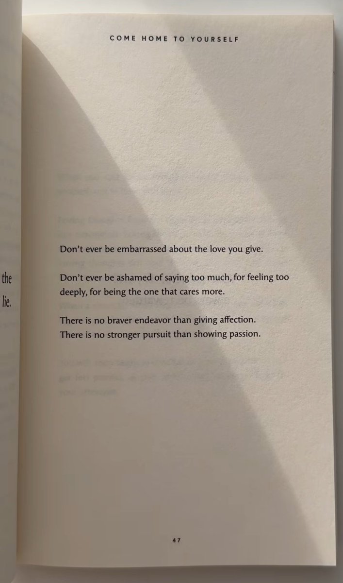 Book_therapy223's tweet photo. DON'T EVER... https://t.co/KQpXwH9te5