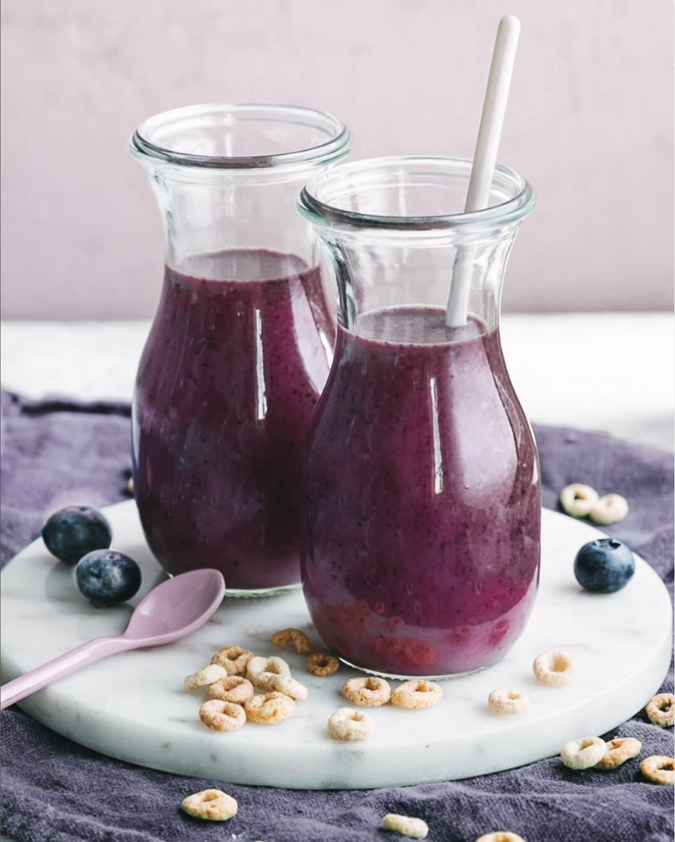 Stop scrolling, you've found an effortless smoothie recipe that uses delicious Cheerios 👇 
nestle-cereals.com/uk/cereal-reci…