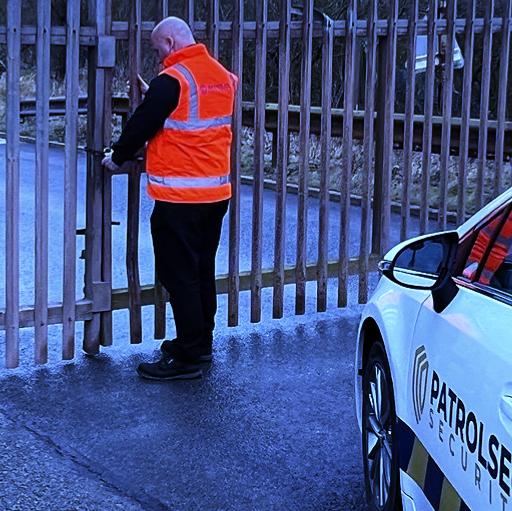 Patrolsec's tweet image. Need reliable lock &amp;amp; unlock services? Patrolsec ensures your gates, office buildings, and industrial sites are secure and accessible when you need them. patrolsec.co.uk/lock-unlock-se… 🔐🏢 #LockAndUnlock #AccessControl #SecuritySupport #SiteSecurity #SecureGates #BusinessParks #Security