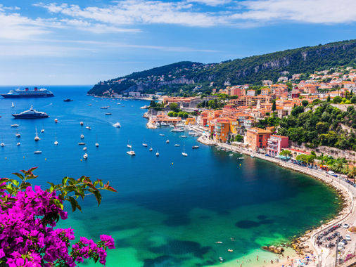 South of France ☀️
Best for: luxury getaways and delicious food
 
thehotelguru.com/en-gb/best-hot…

#southoffrance #provence #ayearinprovence #thehotelguru #theexpertview #luxuryhotels #seaviews #sainttropez #avignon #beautifuldestinatons #travelgram #summervacation #hotelreviews