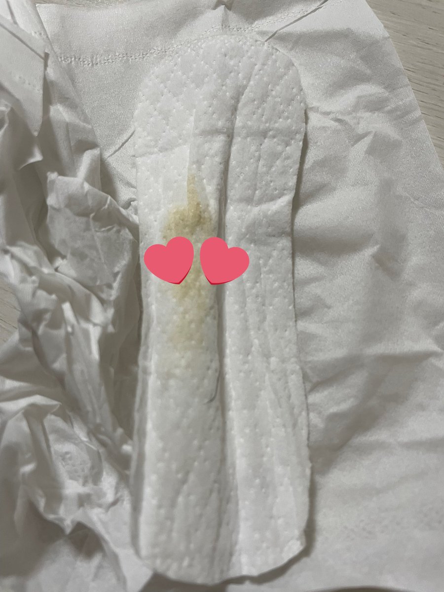 uzk6vw's tweet photo. おりものしーと欲しい方🖐️
#下着販売 #下着売ります #下着売り子 #ブラジャー売ります #靴下売ります #使用済み下着売ります #使用済みパンツ #使用済み下着 #使用済み靴下 #売り子 #売り子女子 #使用済みパンツ売ります #使用済み靴下売ります https://t.co/du70DlL7dB