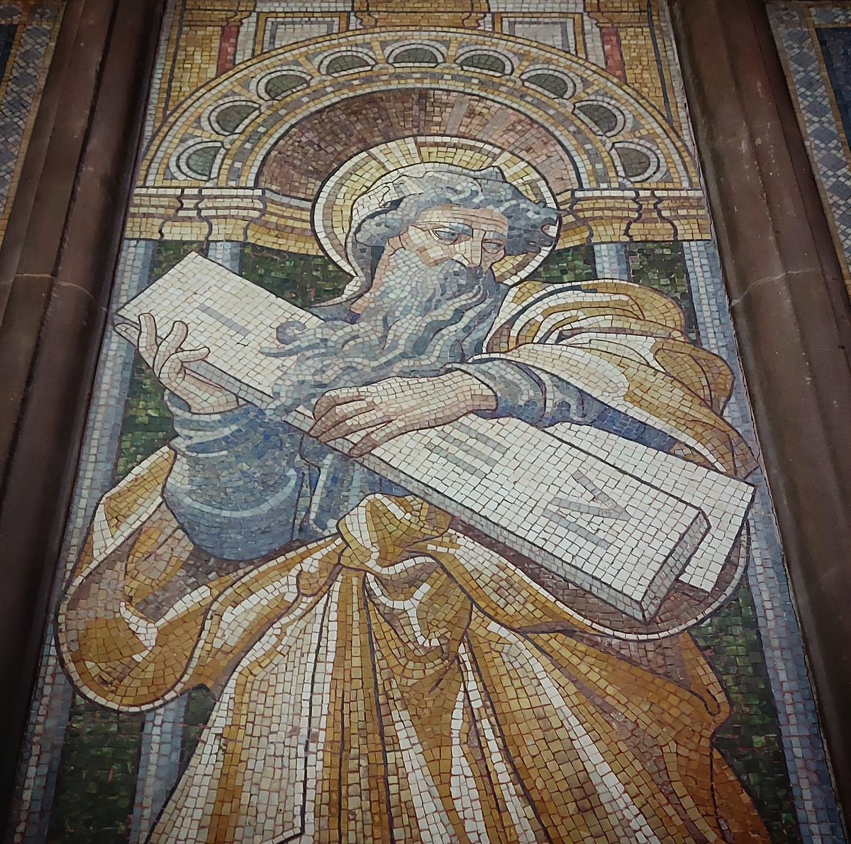 Detail from one of a series of epic wall mosaics in the nave's north aisle <a href="/ChesterCath/">Chester Cathedral</a>, this one depicting Moses - armed to the teeth with Commandments. Designed by JR Clayton, made by Burke &amp; Co., 1883-6. #MosaicMonday #Cathedrals #Cheshire #Chester
📷 My own.