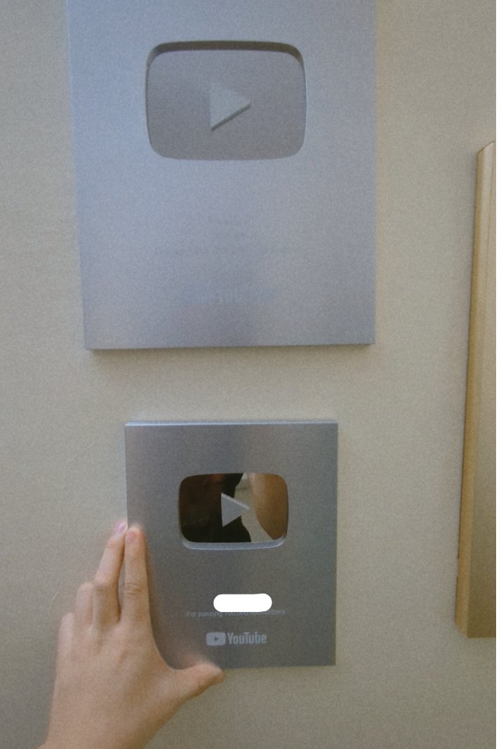 This is sad. It's more fun to get the big plaque. Just send the small ones to shorts creators.