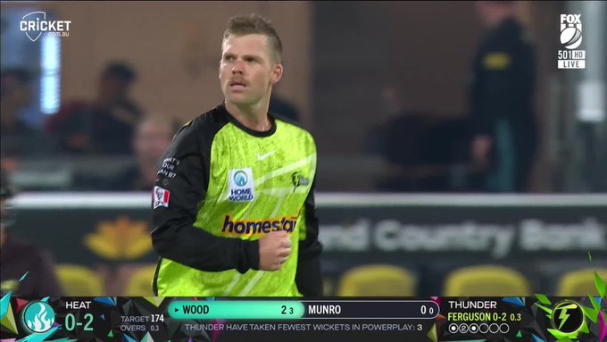 The perfect sight for an opening bowler! 📹 Credits: Twitter/BBL