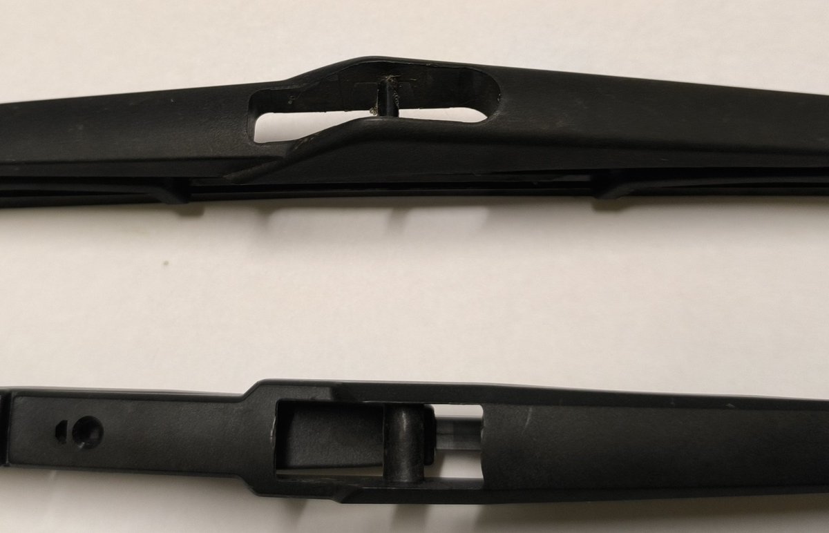 FOG1O1's tweet image. #euroCarParts your website checker did not give the right part form my car ..now I have to replace the rear wiper arm!!!  The Bosch h307 does not work on the 59 plate picanto ..they look like the old one ..but the holding spindle is incorrect!!!!