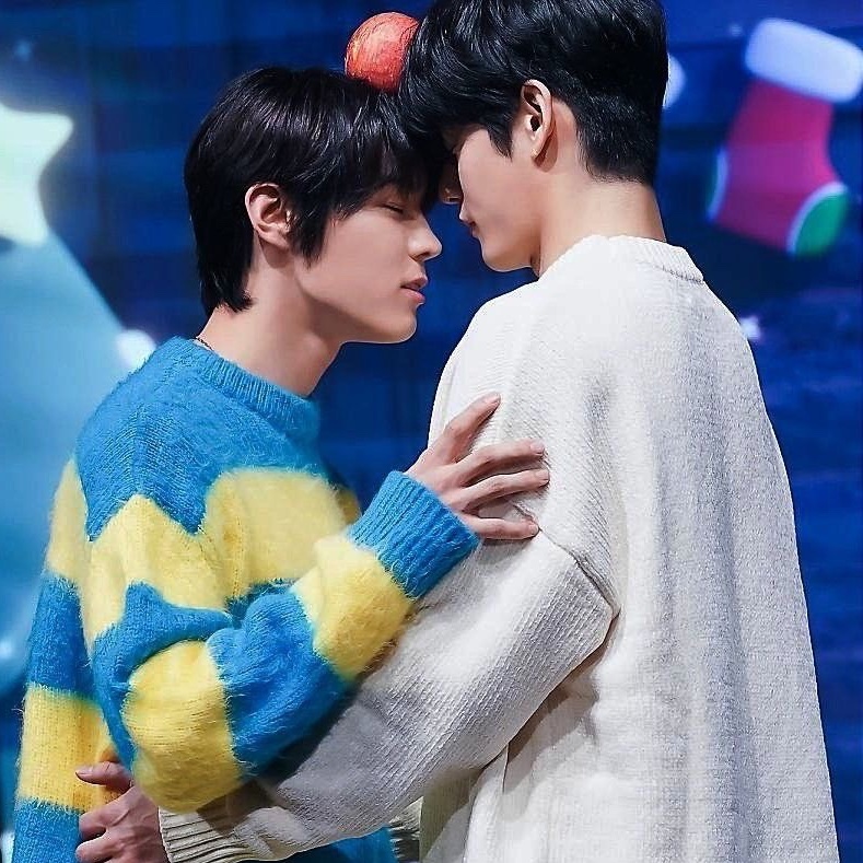 bazookawook's tweet photo. #jiwoong &amp; #seobin moments i think abt a lot bc i miss them: a short thread ♡！ https://t.co/wFPtDLbdnl