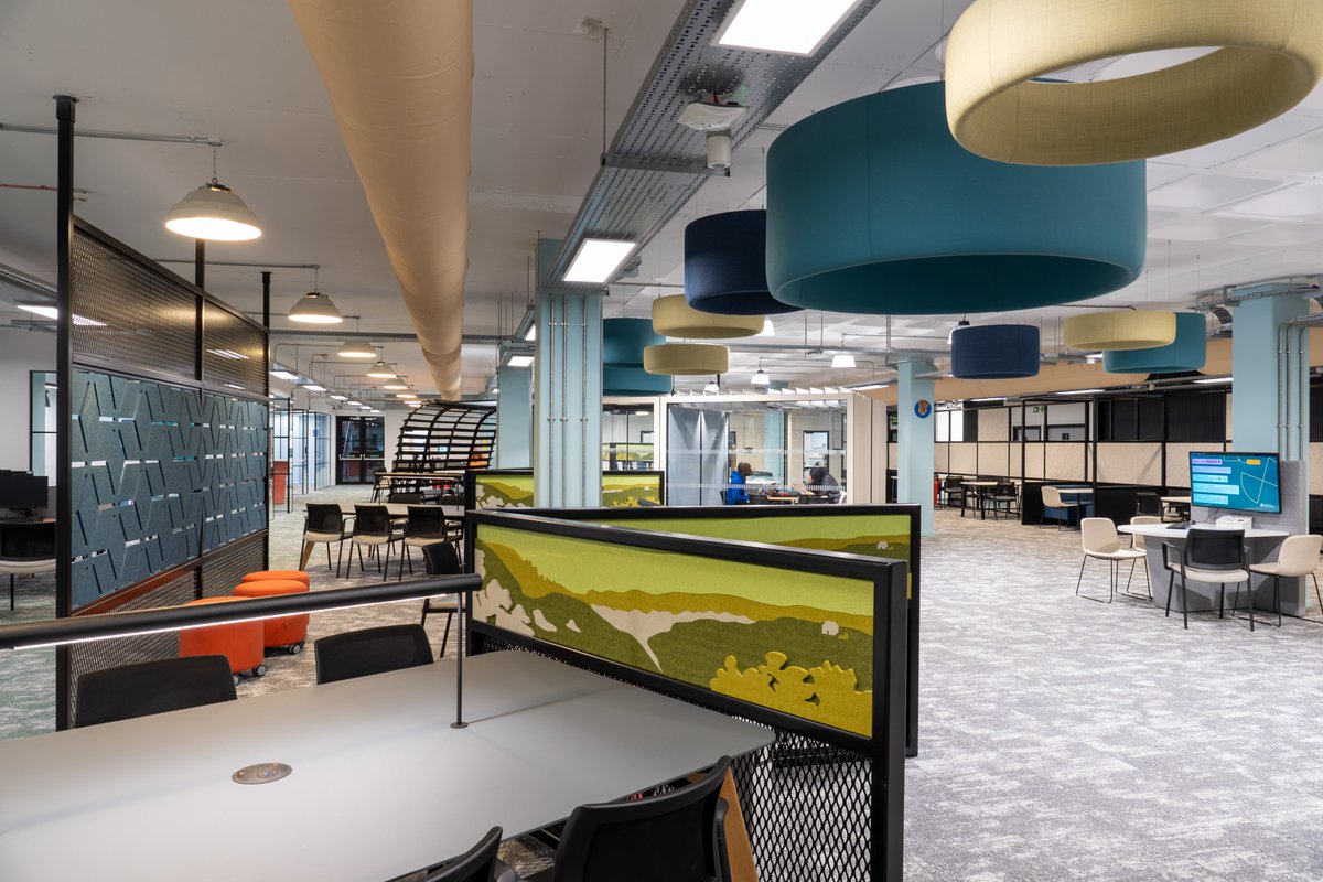 rocheav73's tweet photo. ๐ธ๐ธ @UniofBradford Student Library #ProjectPics Part 1: 22 student collaboration stations featuring...
๐บ @myClevertouch #CleverLive CM series
๐ฎ @Extron control & distribution
๐ @WolfVision_EU #Cynap wireless collaboration
๐ @DalenTOPTEC Juno presentation stations
#avtweeps https://t.co/Pf9dzfGAsY