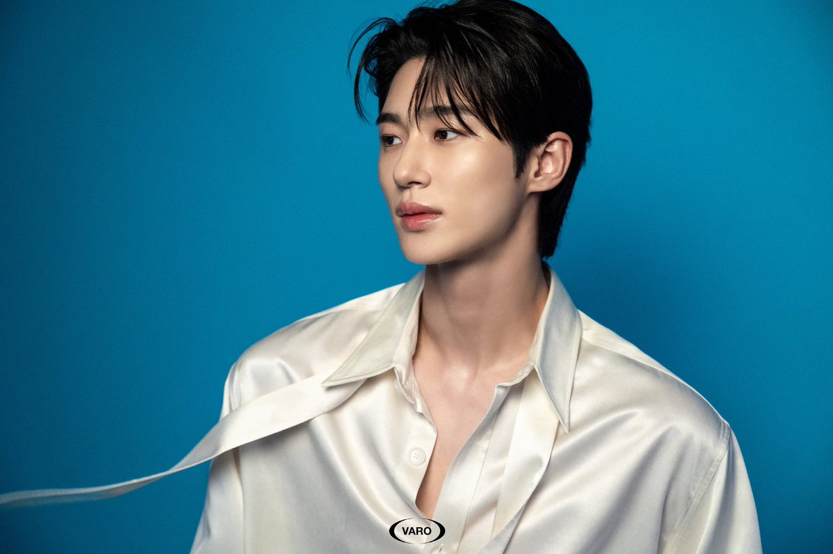 wooseokfiles's tweet photo. #ByeonWooSeok’s brand deals

- Discovery Expedition  
- Euthymol 
- Physiogel  
- NH Bank  
- LG Electronics  
- Paldo  
- Clinique  
- Dashu  
- Baskin Robbins  
- Tamburins
- Job Korea vs Albamon
- Iloom  
- Ediya
- Kyochon  
- Olens
- Prada  
- Giordano
- Cartier
- Dunkin PH https://t.co/q4P7DlHnFS